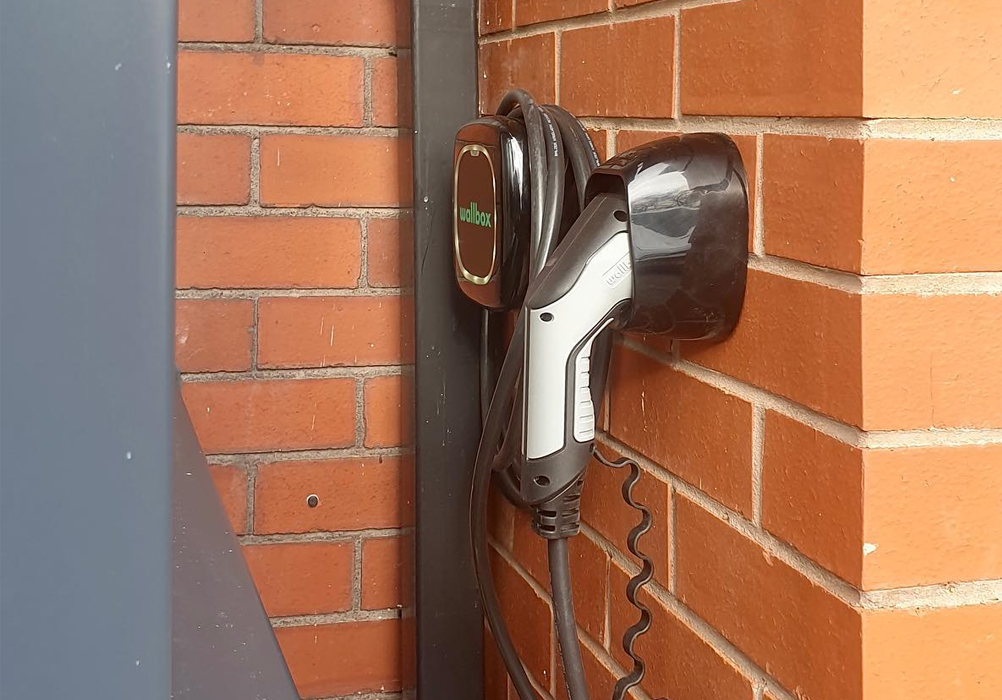 wall box ev charge point
