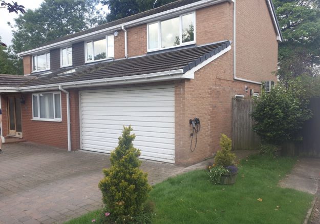 ev charge points manchester